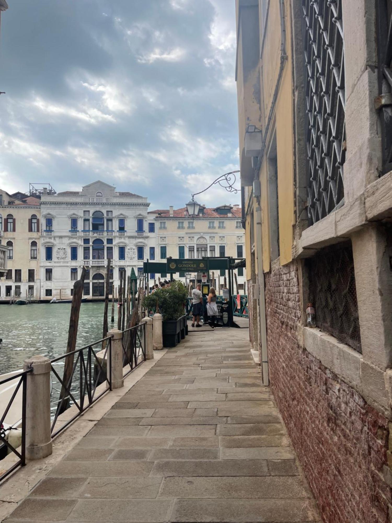 Do Leoni Apartments Venedig Exteriör bild